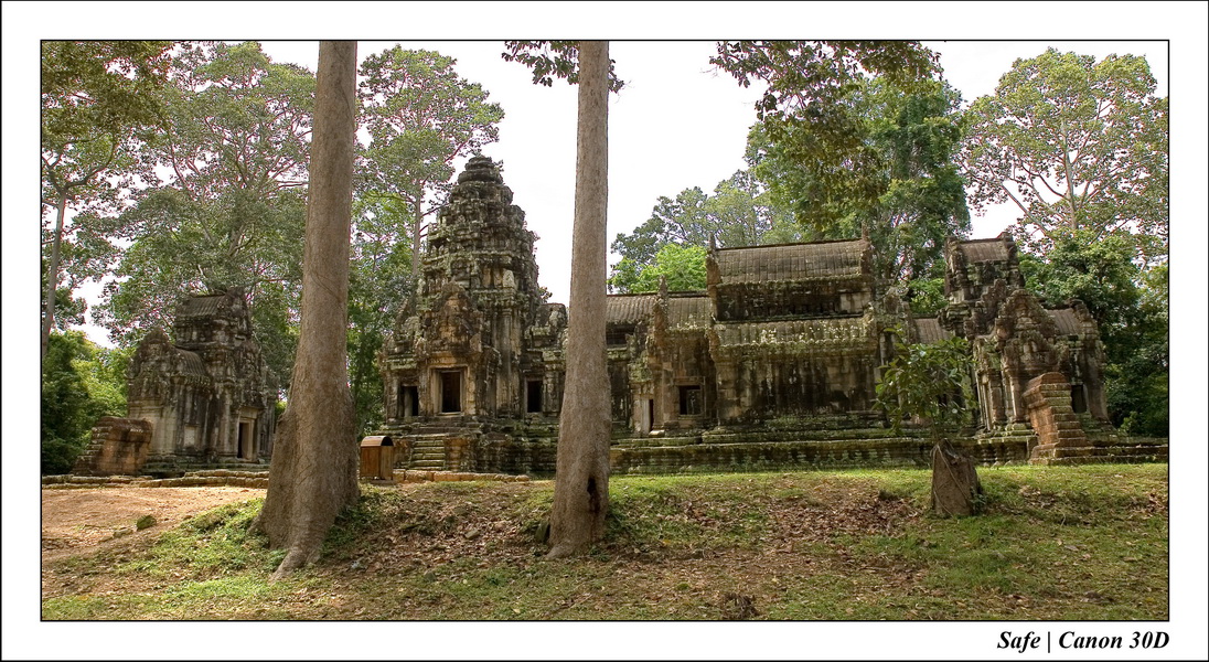 2006 - 07 - Temple angkor - Thommanom 17